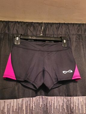 NFINITY Women's Black & Hot Pink Athletic Shorts
